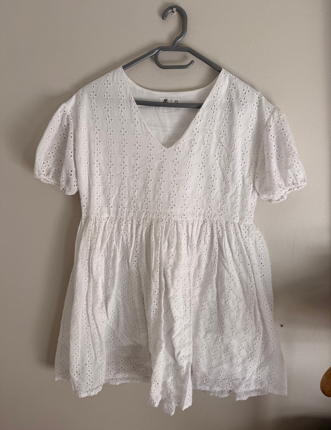 Looks-by-Lilli-Collection-Womens-Dresses-Dresses-White-X-Small-Looks-by-Lilli--1.jpg