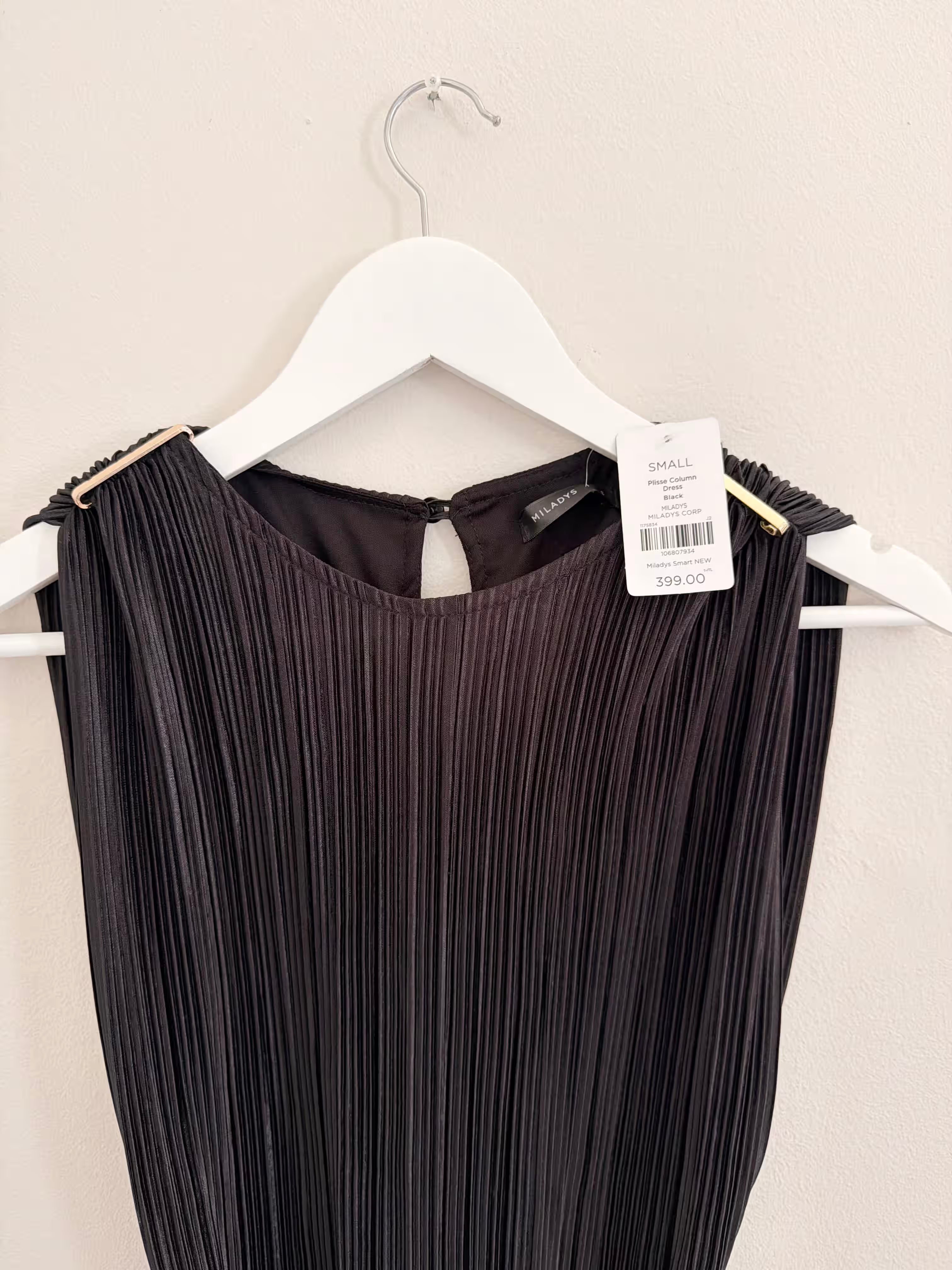 Small Black Dress from Miladys