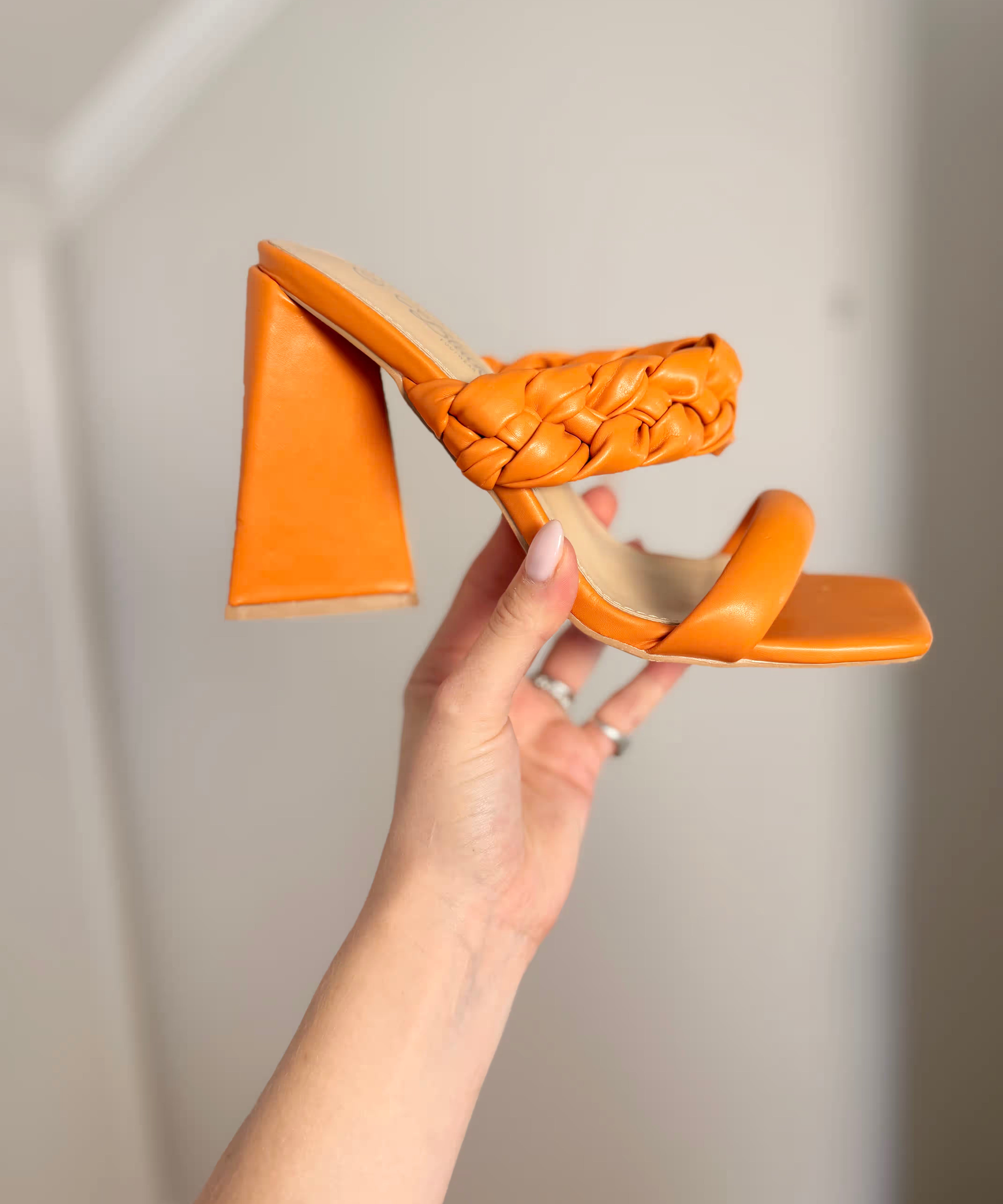 Loved-by-Lilli-Second-Hand-Womens-Heels-Shoes-Orange-Size-5-_-EU38-_-5-Other-2_63013886-fa5f-4692-9531-8772377906e2.avif