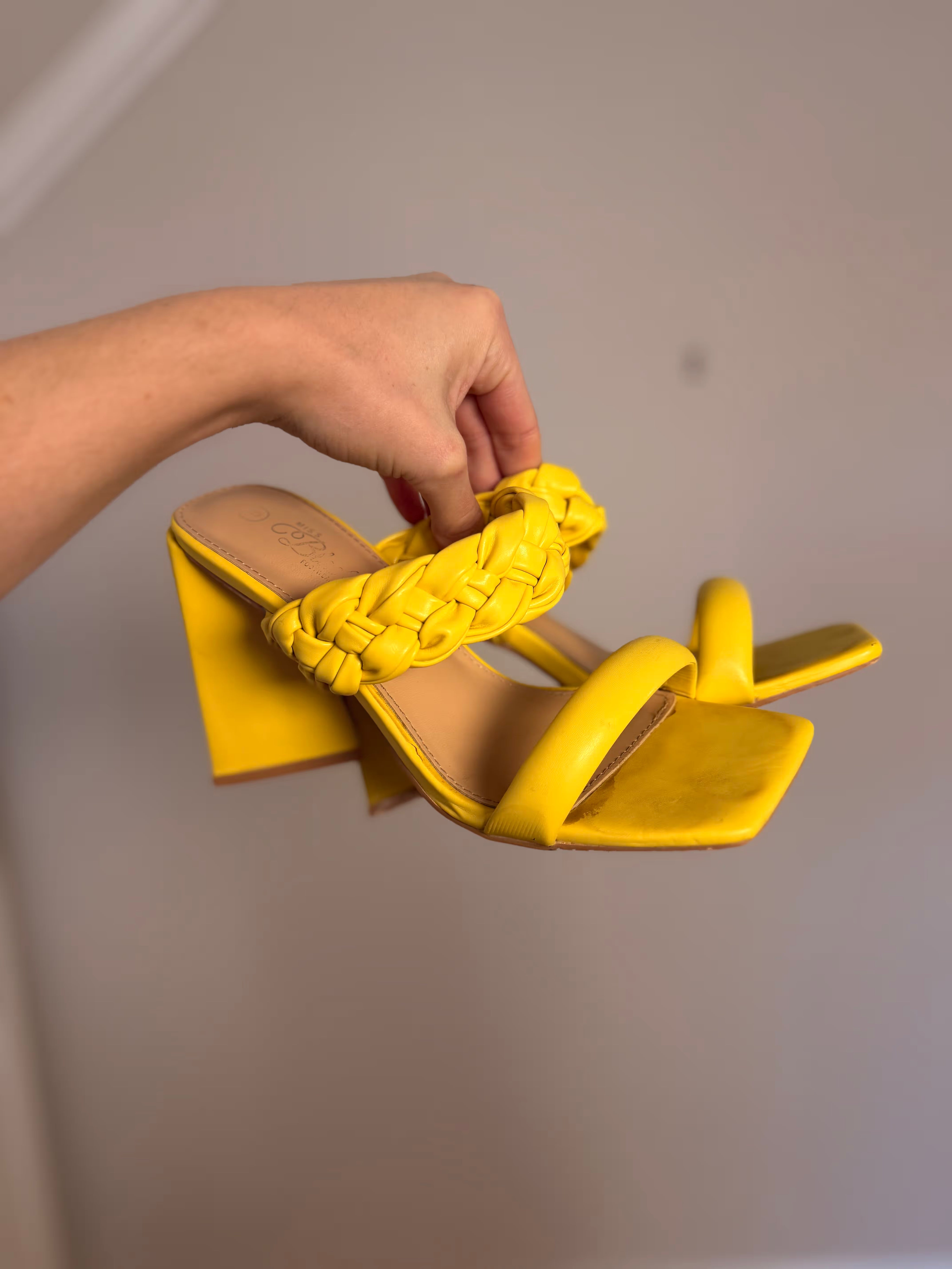 Size 5 / EU38 / 5 Yellow Heels