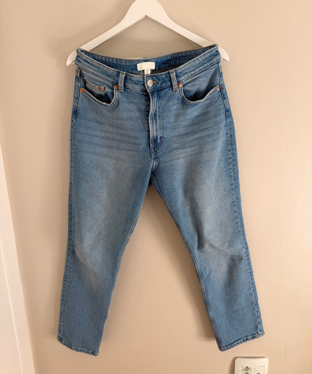 Loved-by-Lilli-Second-Hand-Womens-Jeans-Bottoms-Blue-Large-H_M--1.jpg