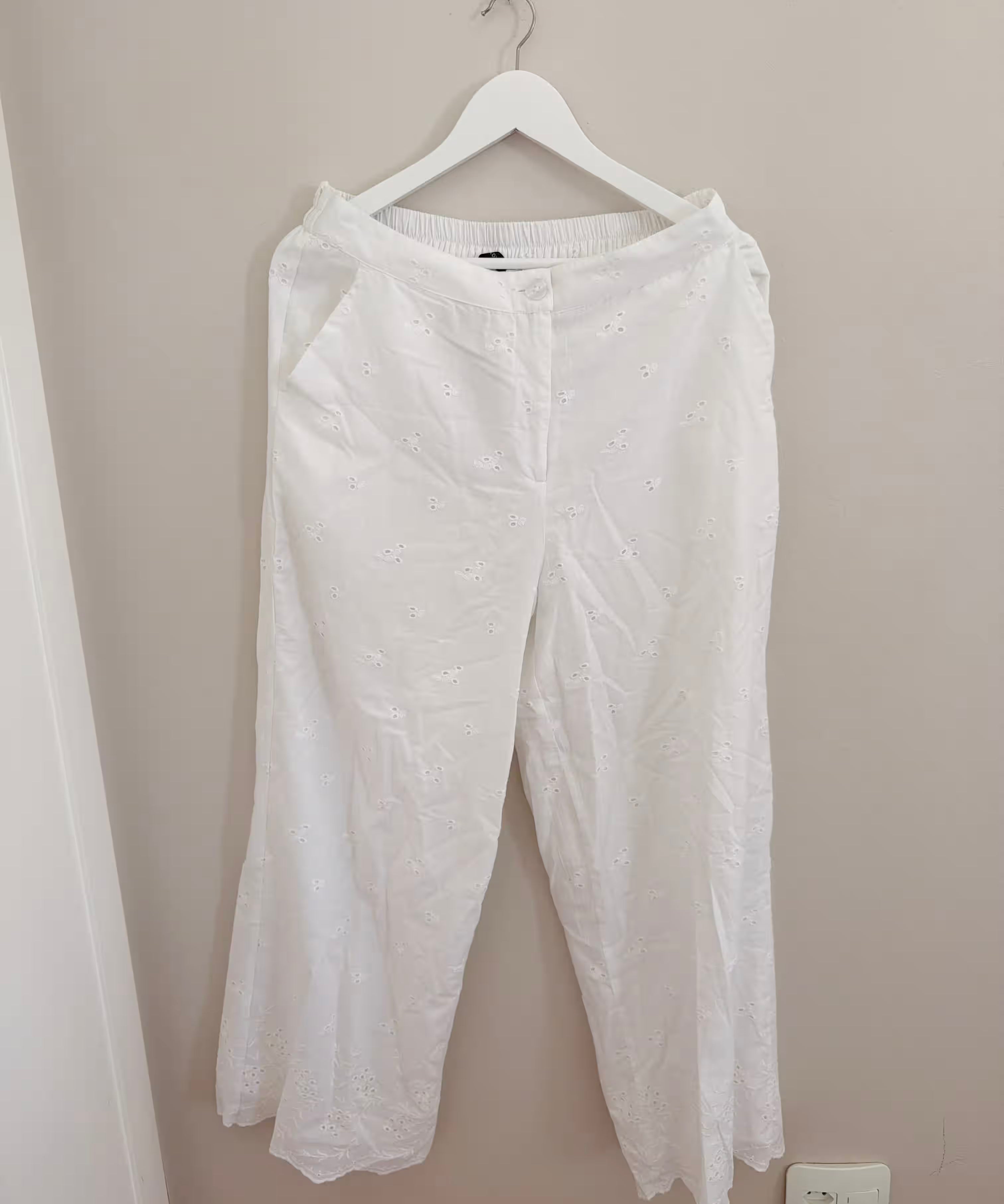 Loved-by-Lilli-Second-Hand-Womens-Pants-_-Top-Sets-White-Medium-Miladys-2_bc1a099a-d9e5-4747-9775-bc354378ad10.avif
