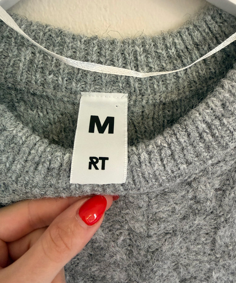 Medium-Grey-Knitwear-from-Mr-Price-2.jpg