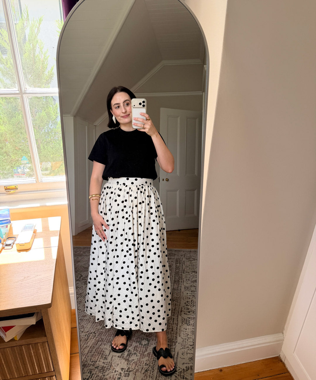 Medium-Multi---Print-Skirts-from-Truworths-1.jpg