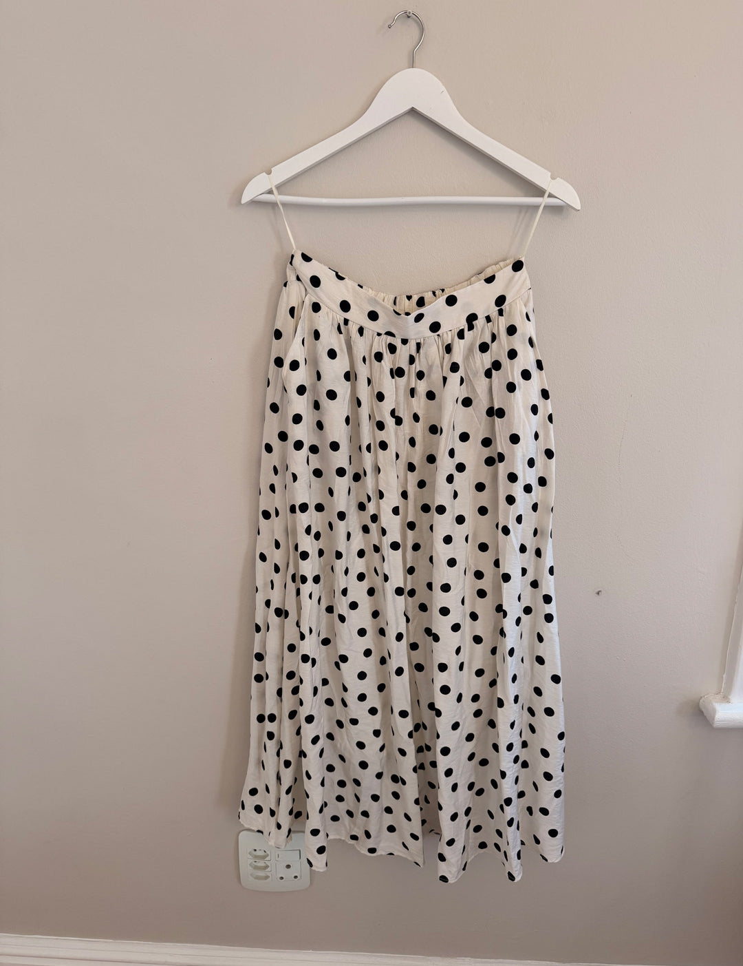 Medium-Multi---Print-Skirts-from-Truworths-2.jpg