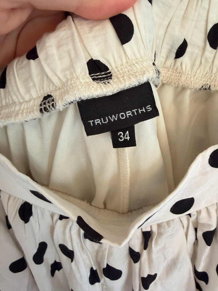 Medium Multi / Print Skirts from Truworths