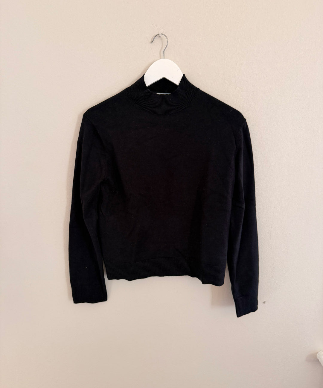 Small-Black-Poloneck-from-Mango-1.jpg